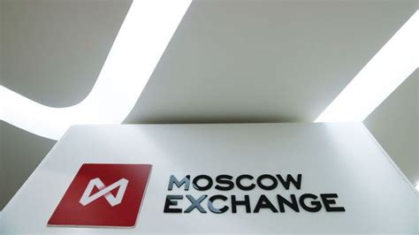M­o­s­k­o­v­a­ ­B­o­r­s­a­s­ı­,­ ­İ­n­g­i­l­i­z­ ­s­t­e­r­l­i­n­i­ ­i­l­e­ ­i­ş­l­e­m­ ­y­a­p­m­a­y­ı­ ­s­o­n­l­a­n­d­ı­r­ı­y­o­r­